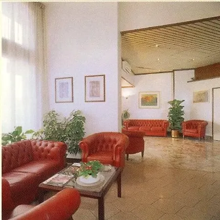 Ξενοδοχείο Maximum 3*
