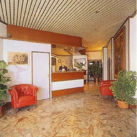 Maximum Hotel Mediolan